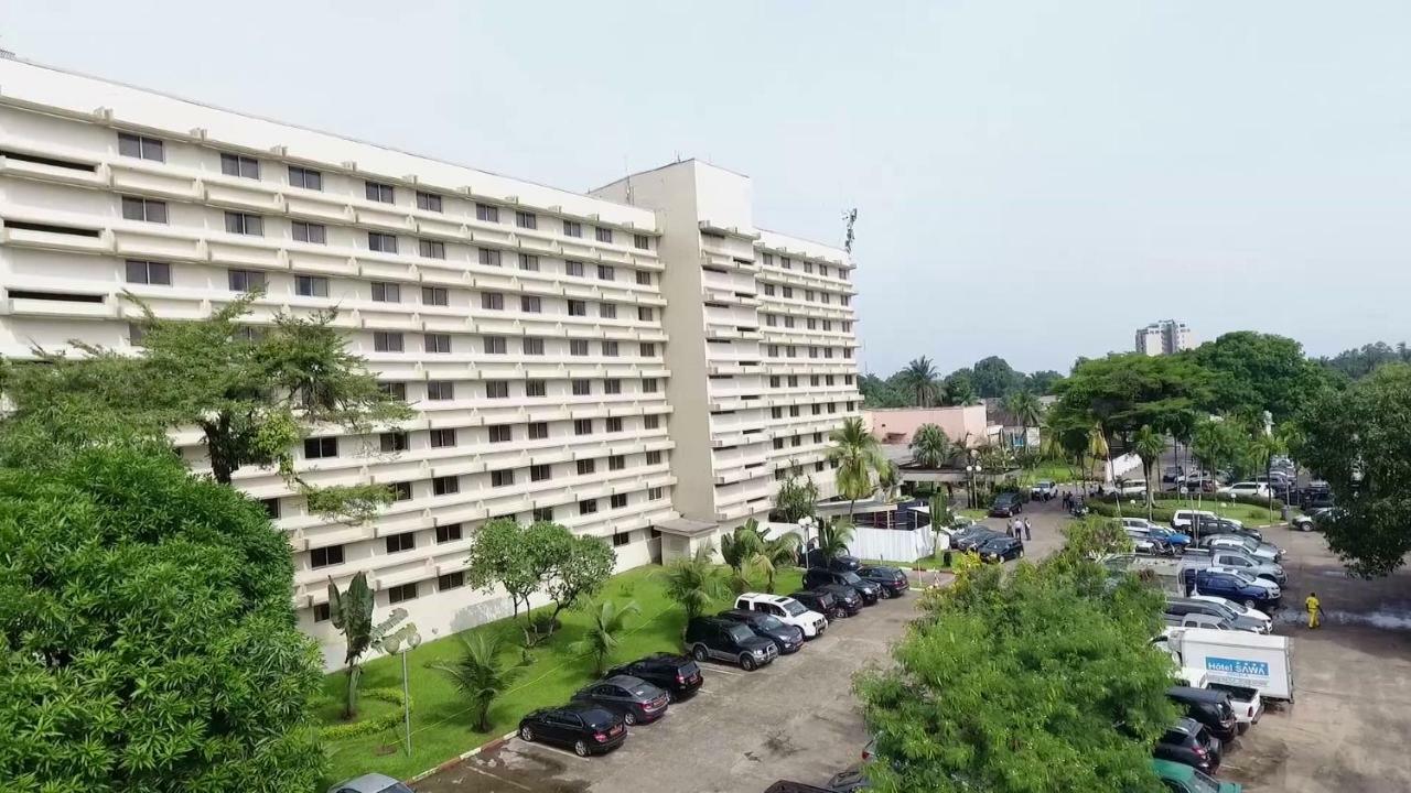 Hotel Sawa Дуала Экстерьер фото